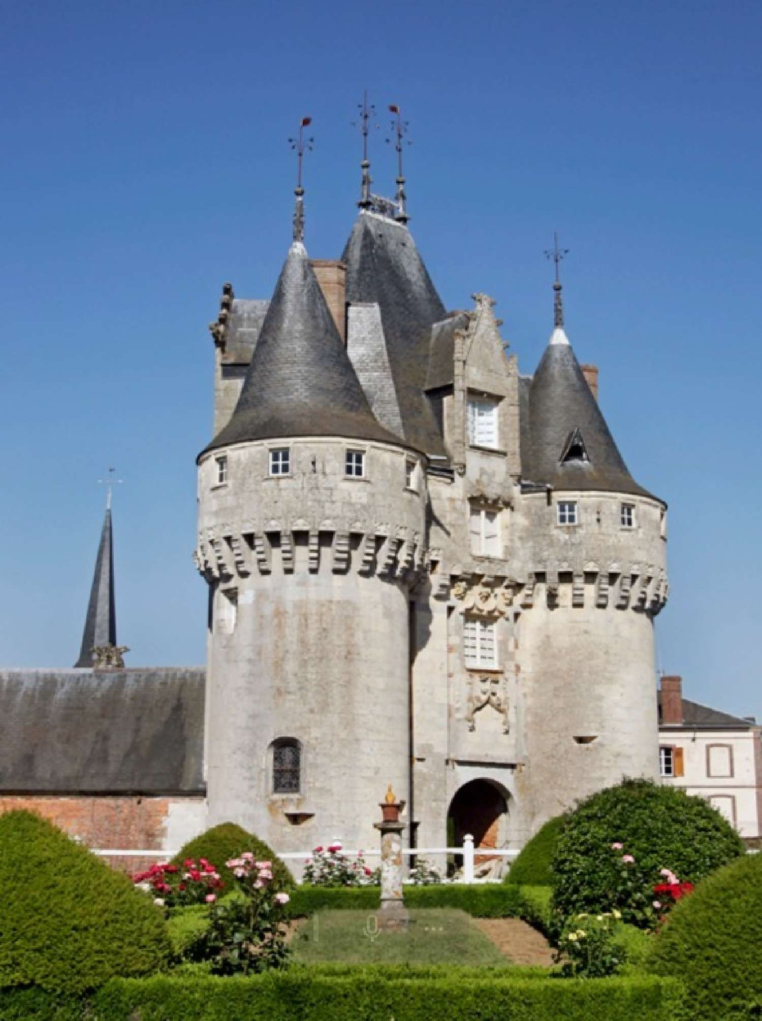  te koop kasteel Nogent-le-Rotrou Eure-et-Loir 2