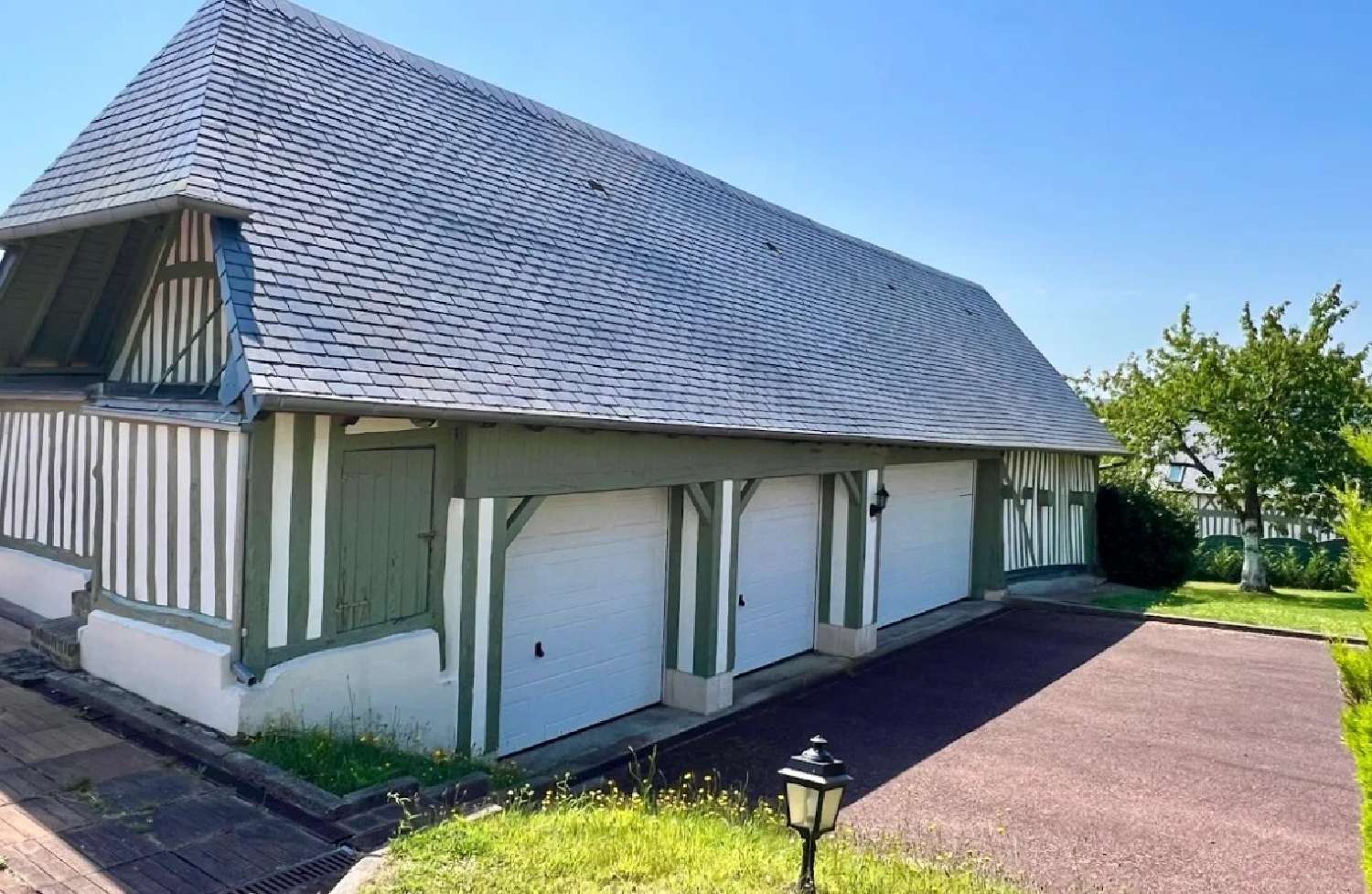  for sale castle Pont-l'Évêque Calvados 7