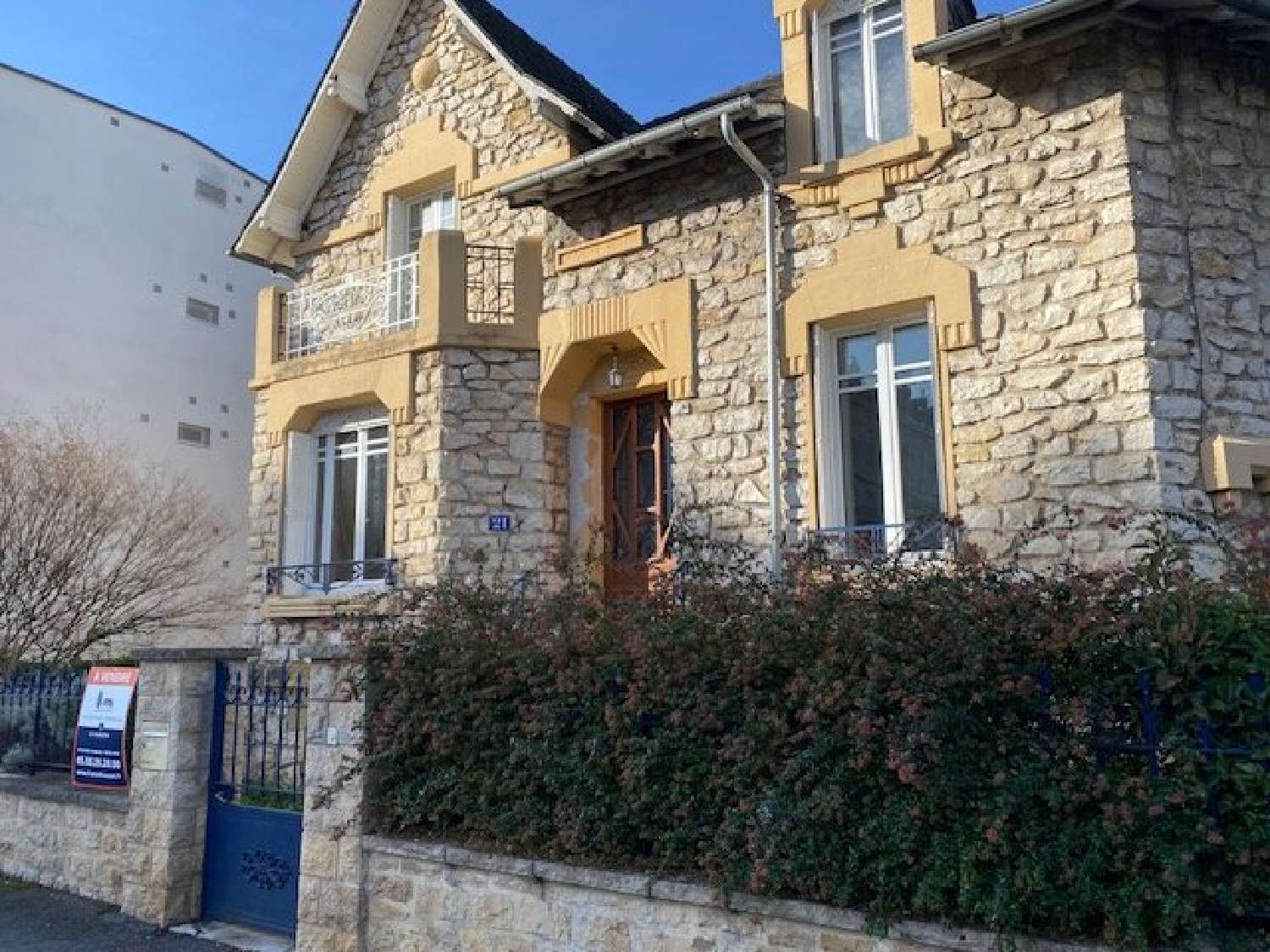  te koop stadshuis Brive-la-Gaillarde Corrèze 3