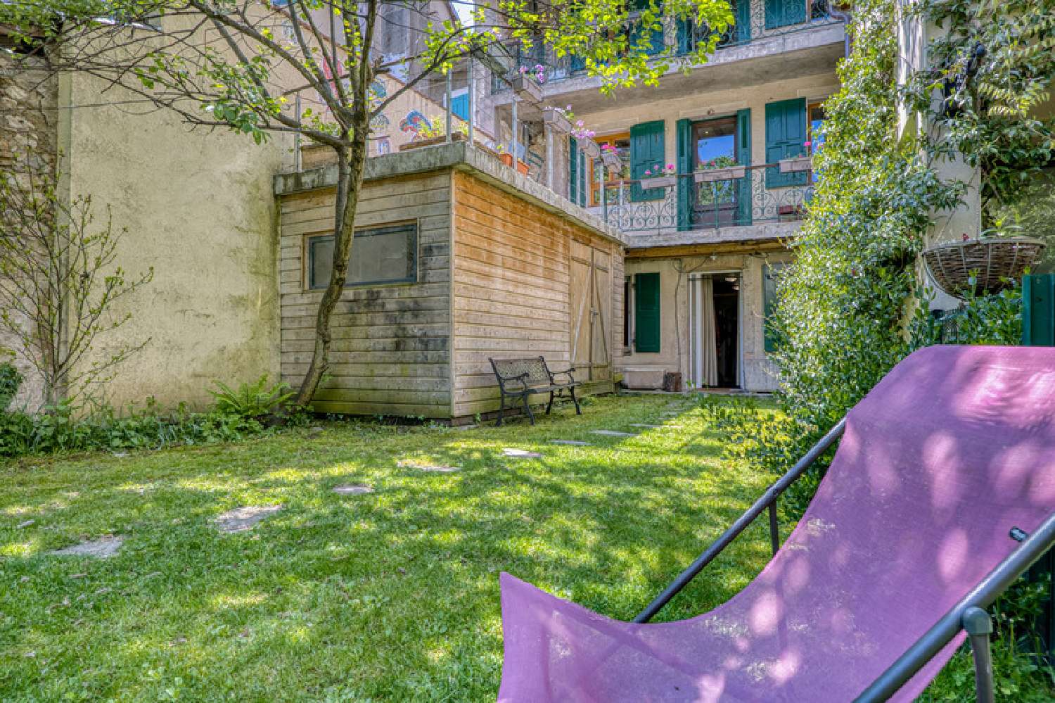  te koop stadshuis Gex Ain 4