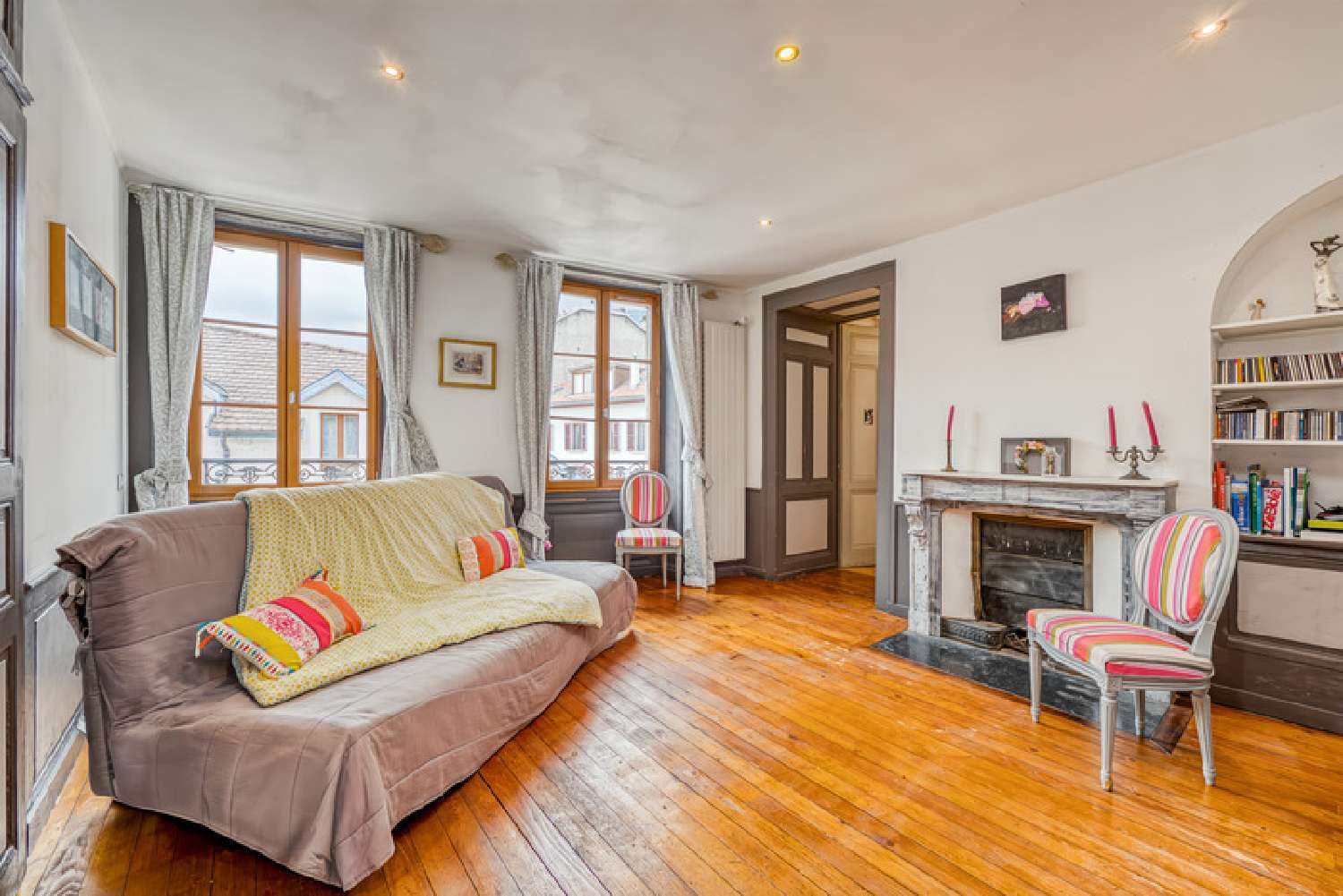  te koop stadshuis Gex Ain 7