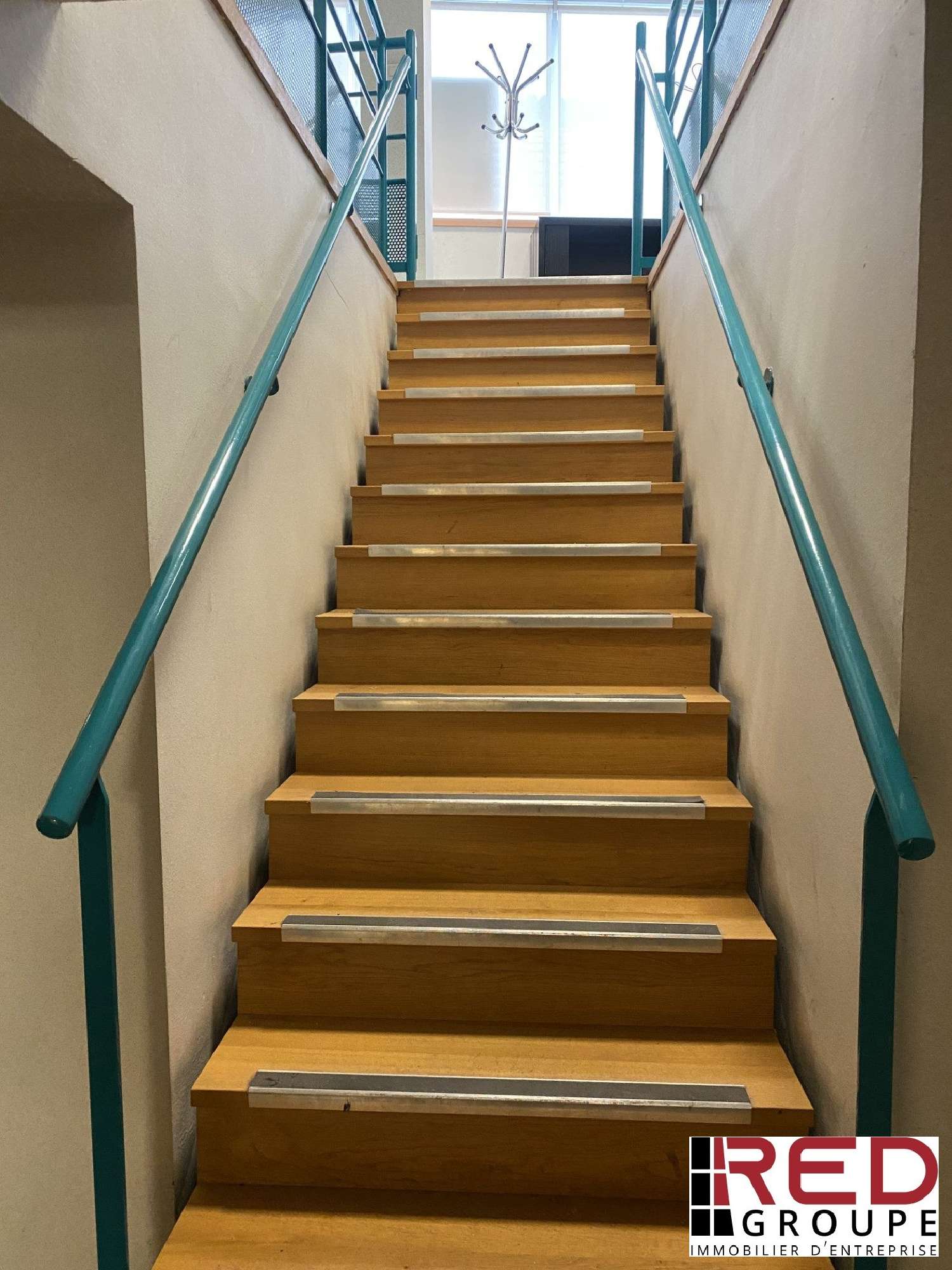  te koop bedrijfsruimte/ kantoor Aubagne Bouches-du-Rhône 2