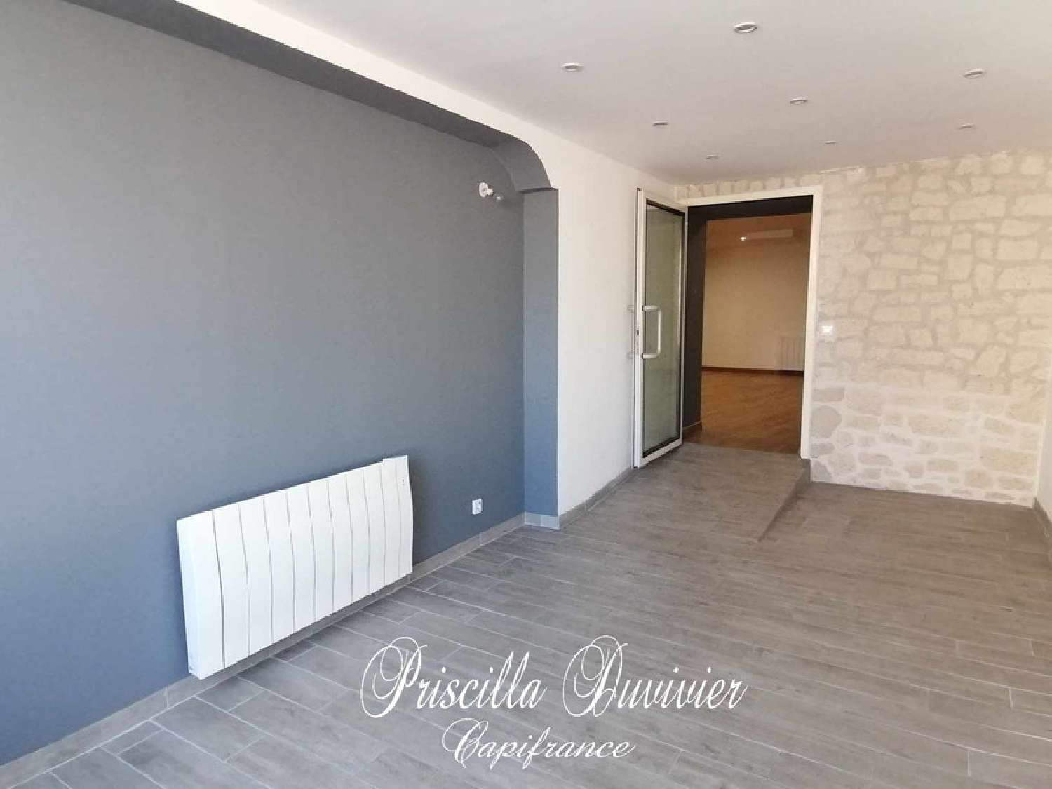 te koop bedrijfsruimte/ kantoor Berthecourt Oise 3