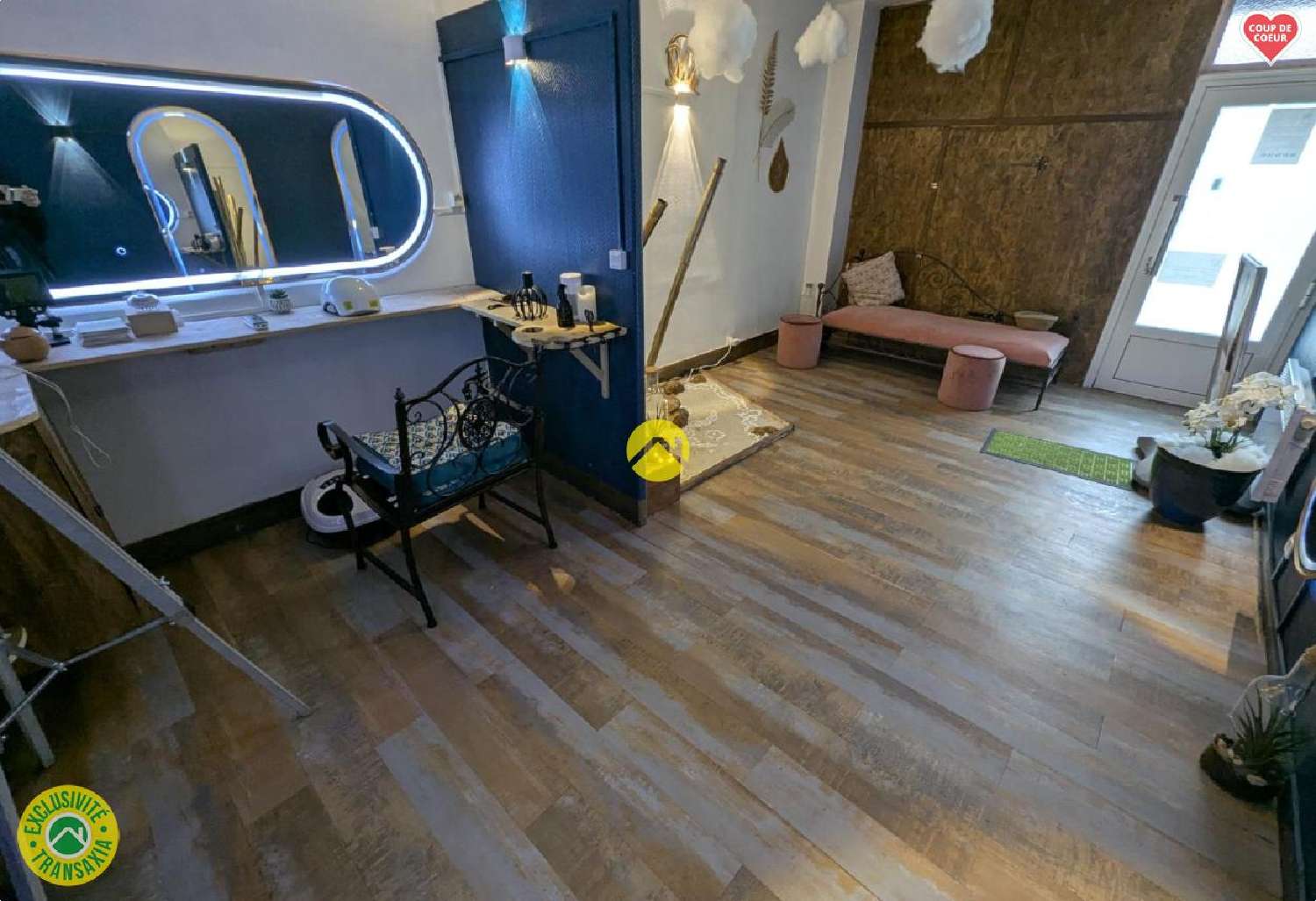  for sale commercial Bourges Cher 7