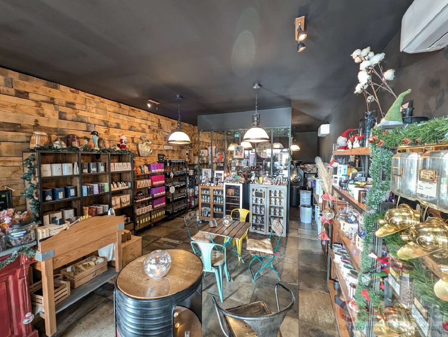 te koop bedrijfsruimte/ kantoor Cahors Lot 7