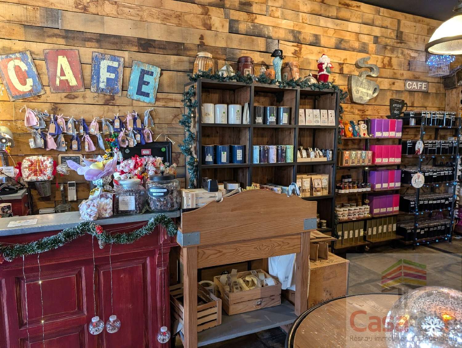 te koop bedrijfsruimte/ kantoor Cahors Lot 8