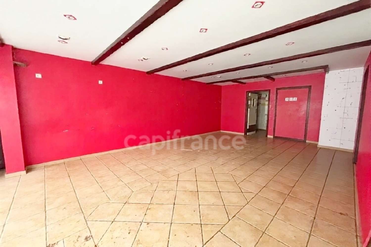  te koop bedrijfsruimte/ kantoor Douarnenez Finistère 2