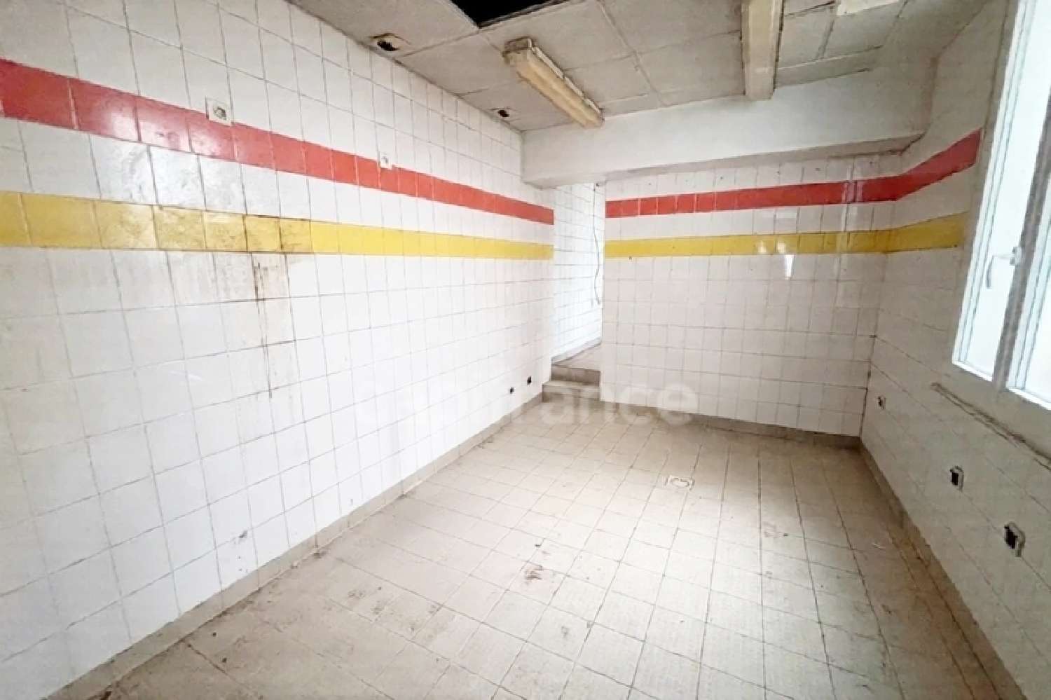  te koop bedrijfsruimte/ kantoor Douarnenez Finistère 4