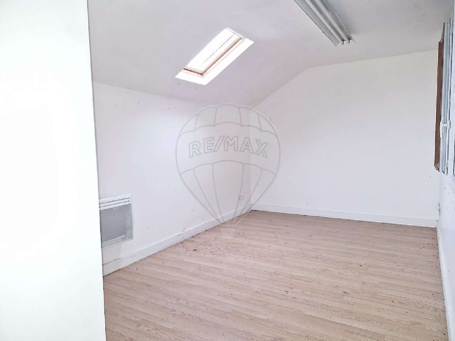  for sale commercial Garchizy Nièvre 4