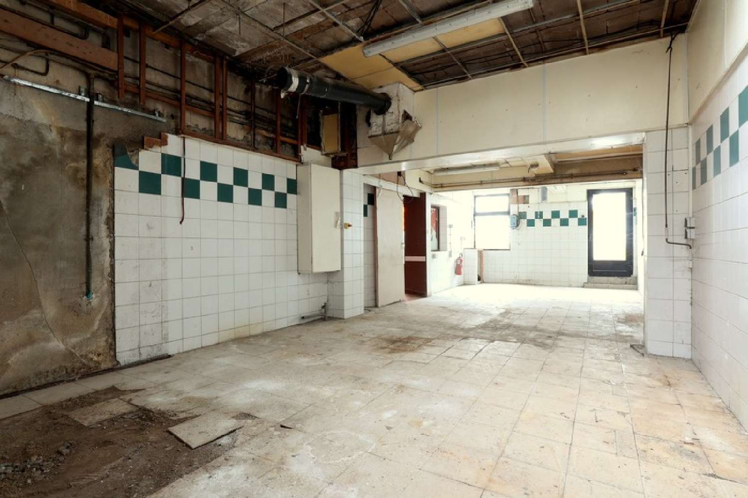 te koop bedrijfsruimte/ kantoor Laon Aisne 5