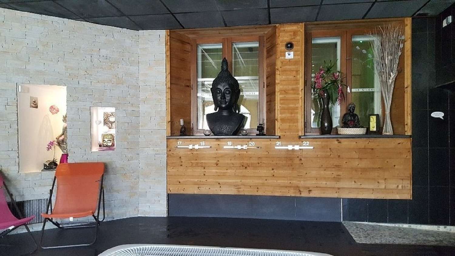  te koop bedrijfsruimte/ kantoor Les Contamines-Montjoie Haute-Savoie 2