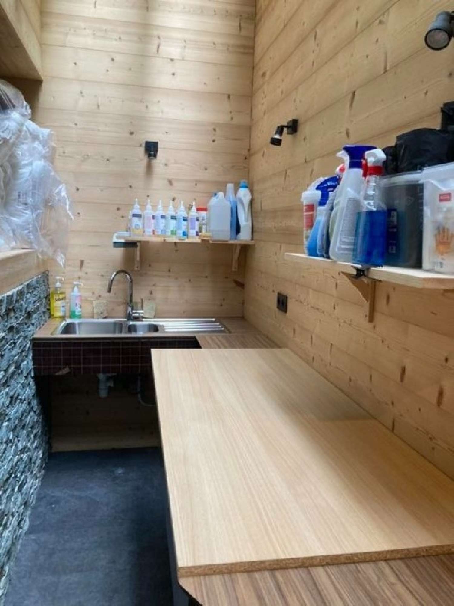  te koop bedrijfsruimte/ kantoor Les Contamines-Montjoie Haute-Savoie 3