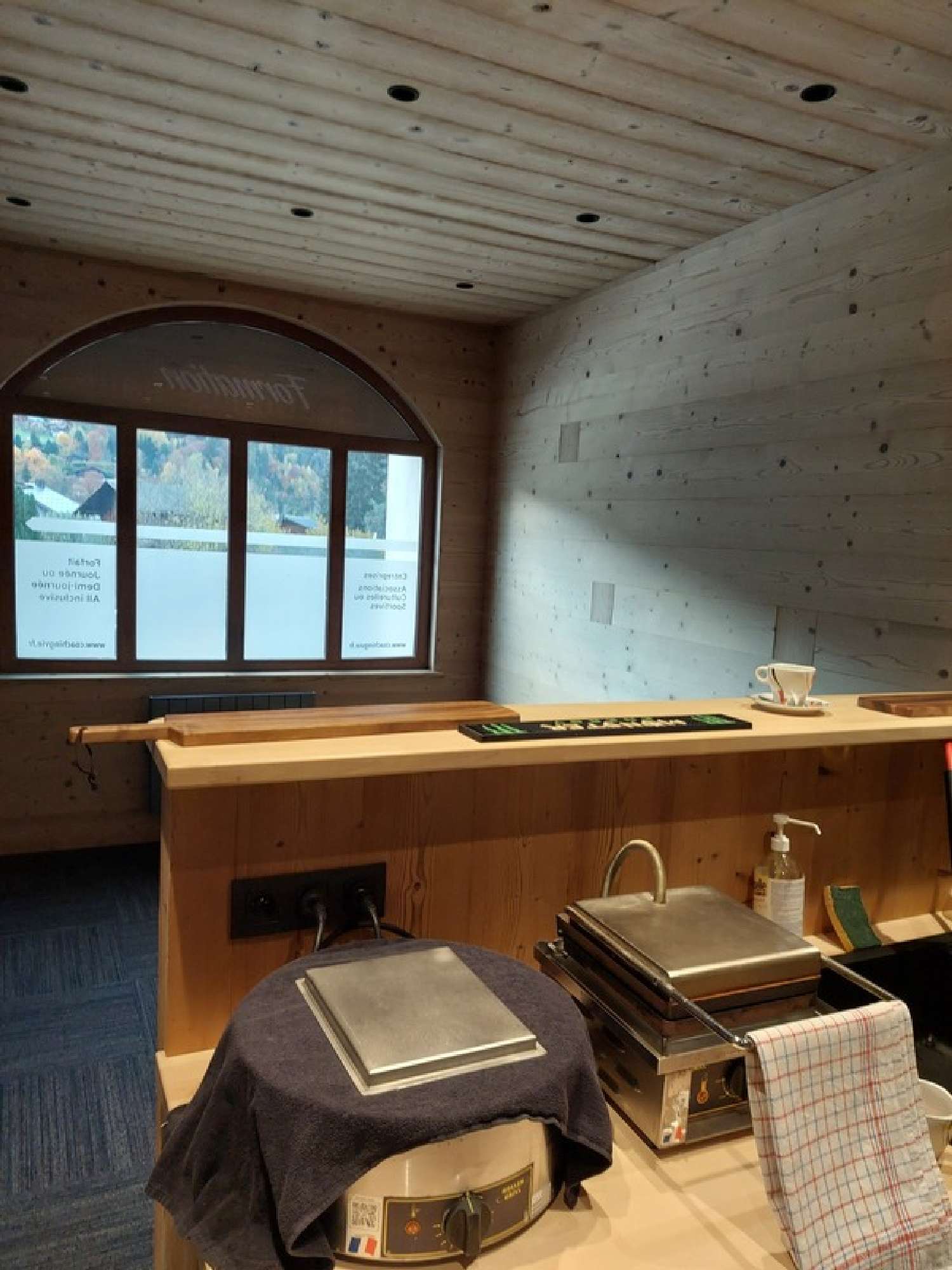  te koop bedrijfsruimte/ kantoor Les Contamines-Montjoie Haute-Savoie 5