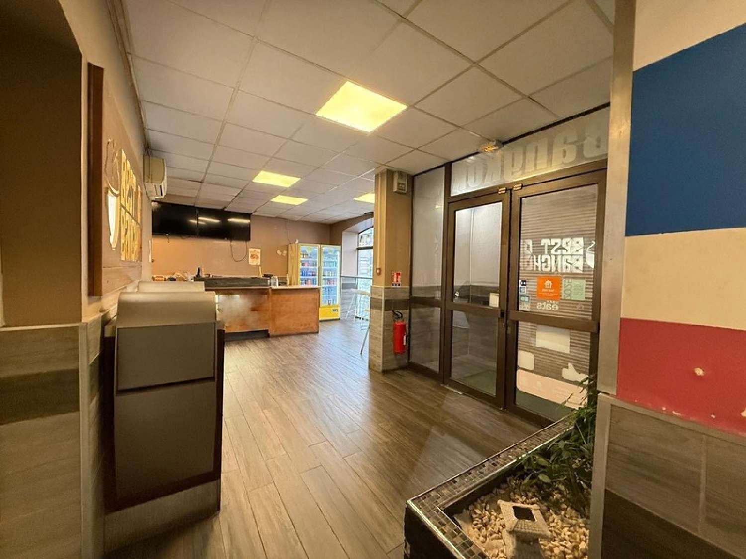  te koop bedrijfsruimte/ kantoor Melun Seine-et-Marne 1