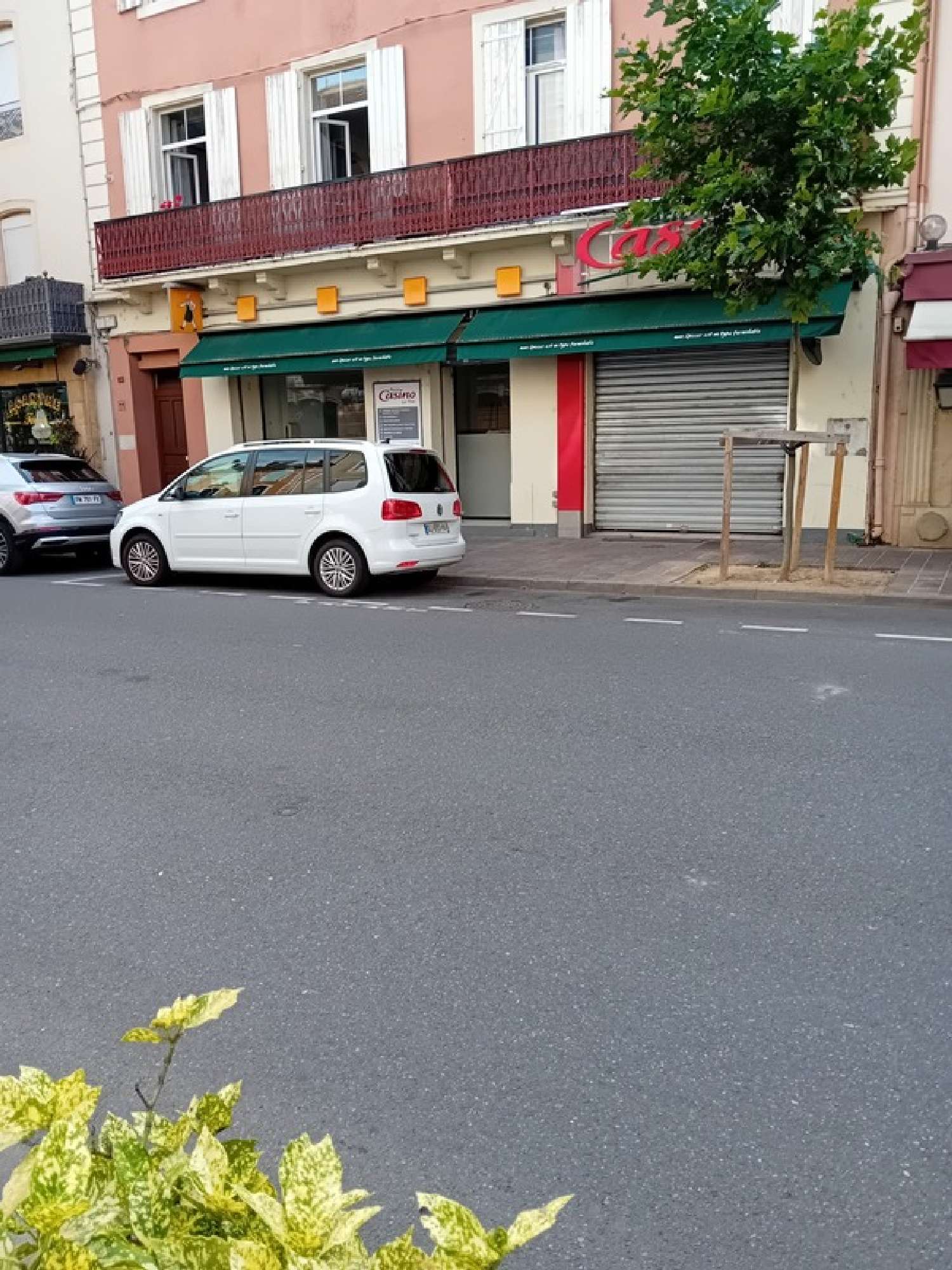  te koop bedrijfsruimte/ kantoor Millau Aveyron 1