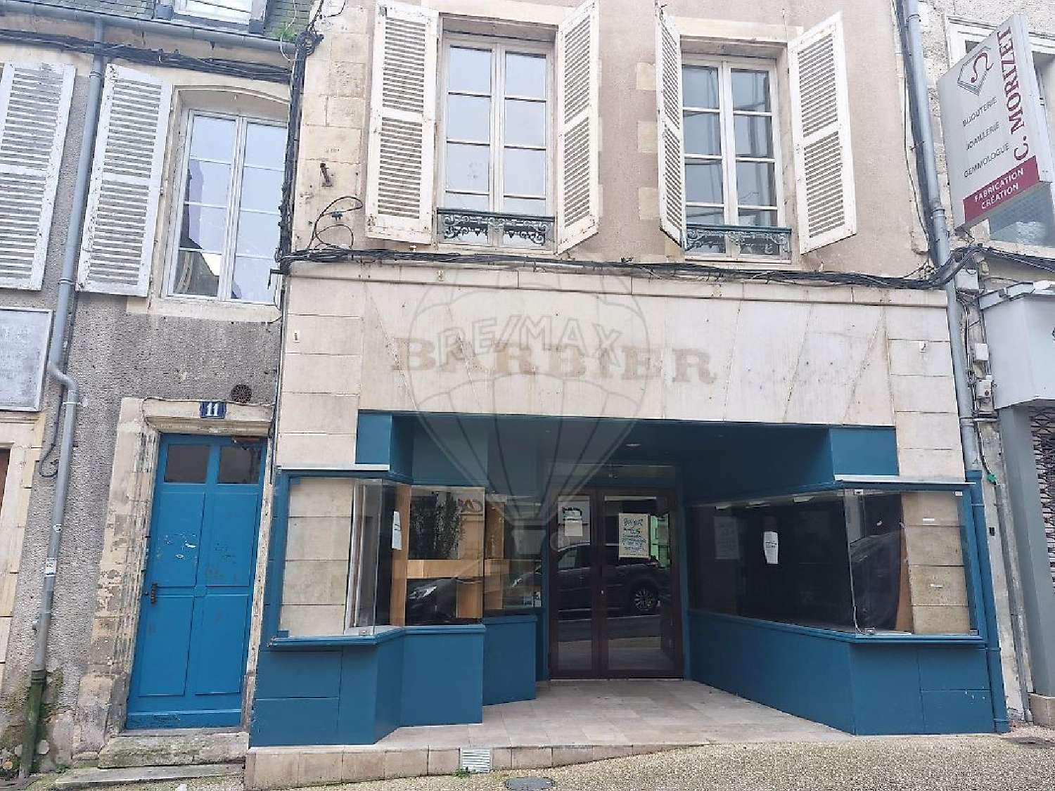 te koop bedrijfsruimte/ kantoor Nevers Nièvre 1