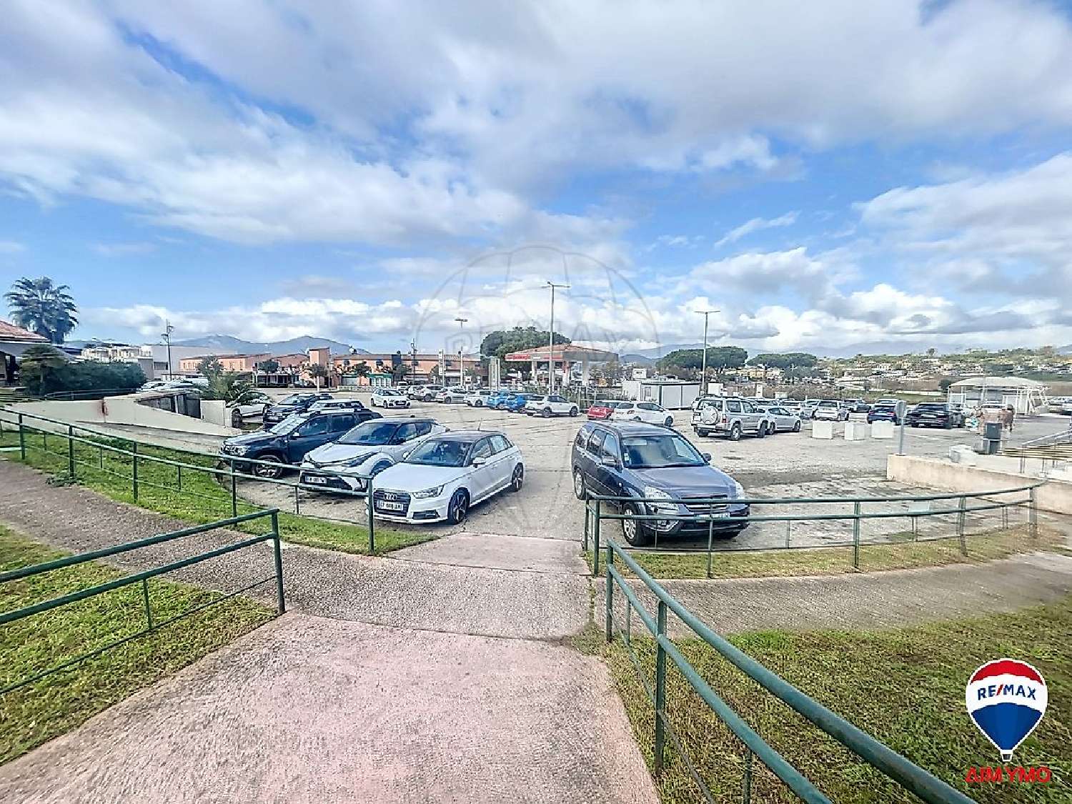 for sale commercial Pietrosella Corse-du-Sud 2