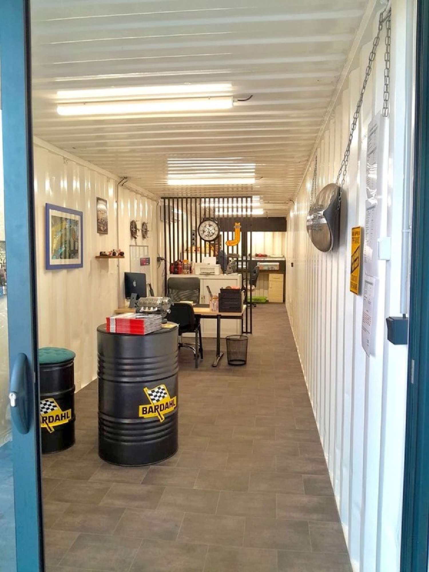  te koop bedrijfsruimte/ kantoor Saint-François Guadeloupe 1