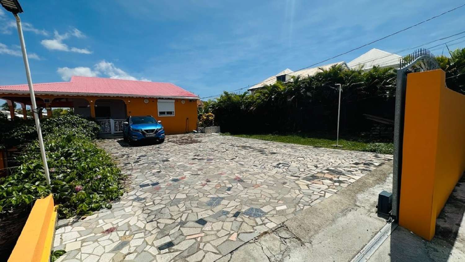 te koop landgoed Sainte-Anne Guadeloupe 1