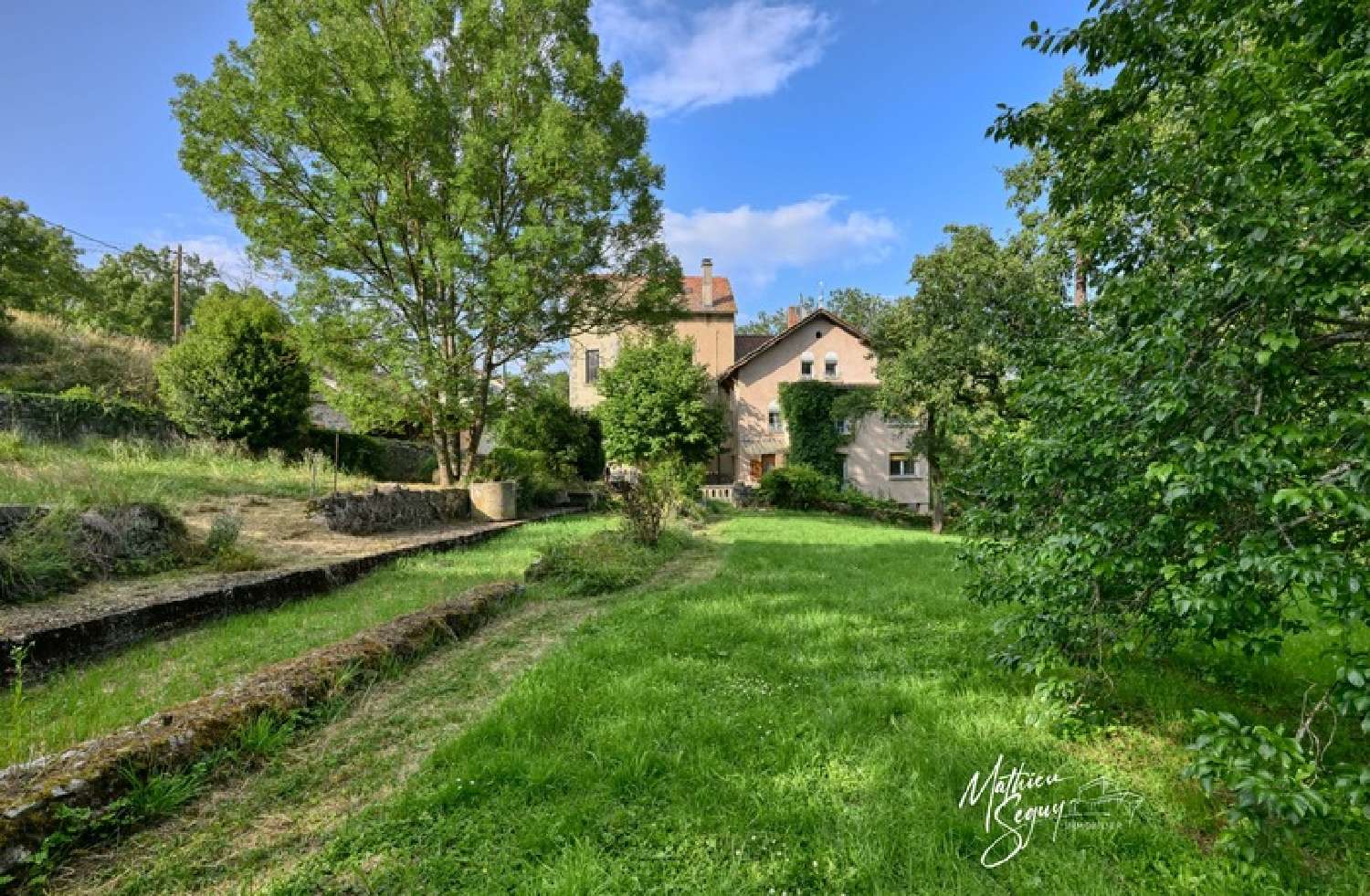  te koop landgoed Soucieu-en-Jarrest Rhône 8