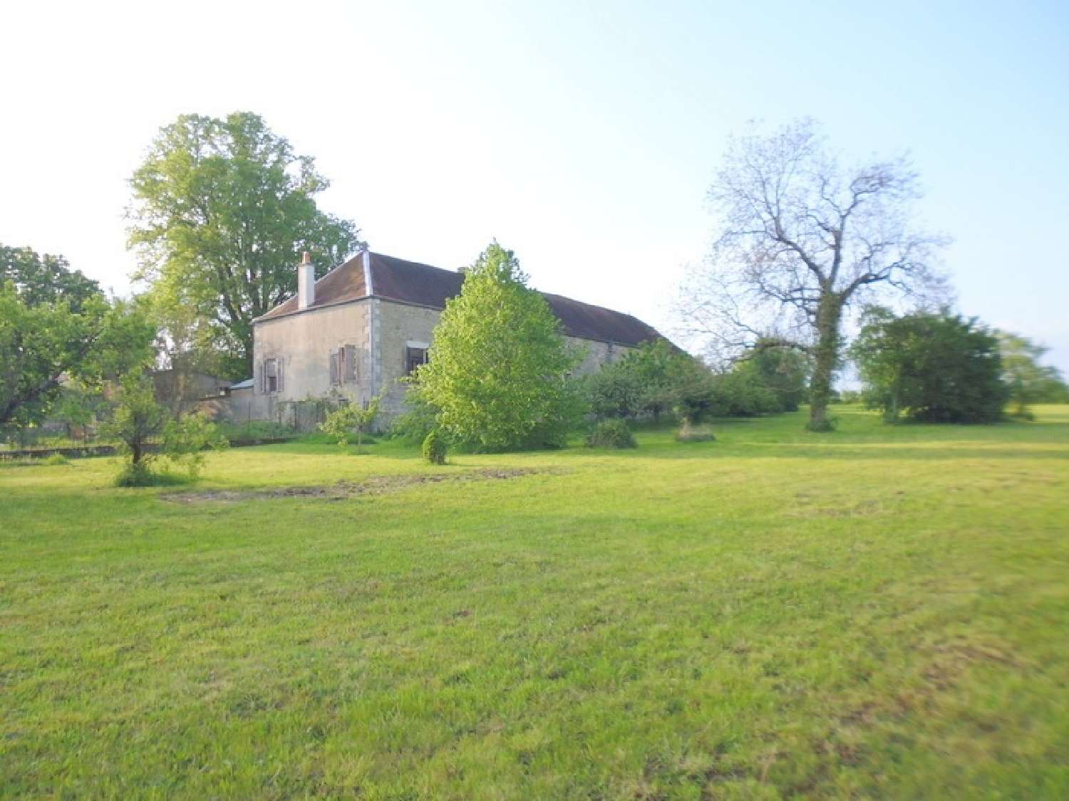  for sale estate Tonnerre Yonne 1