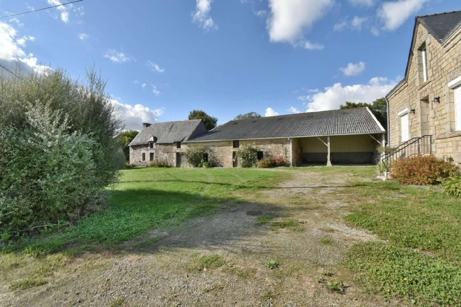 à vendre ferme Radenac Morbihan 1