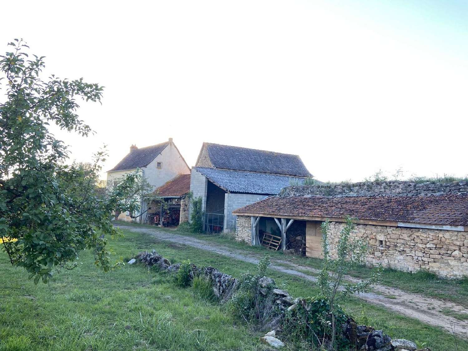 te koop boerderij Rignac Aveyron 1
