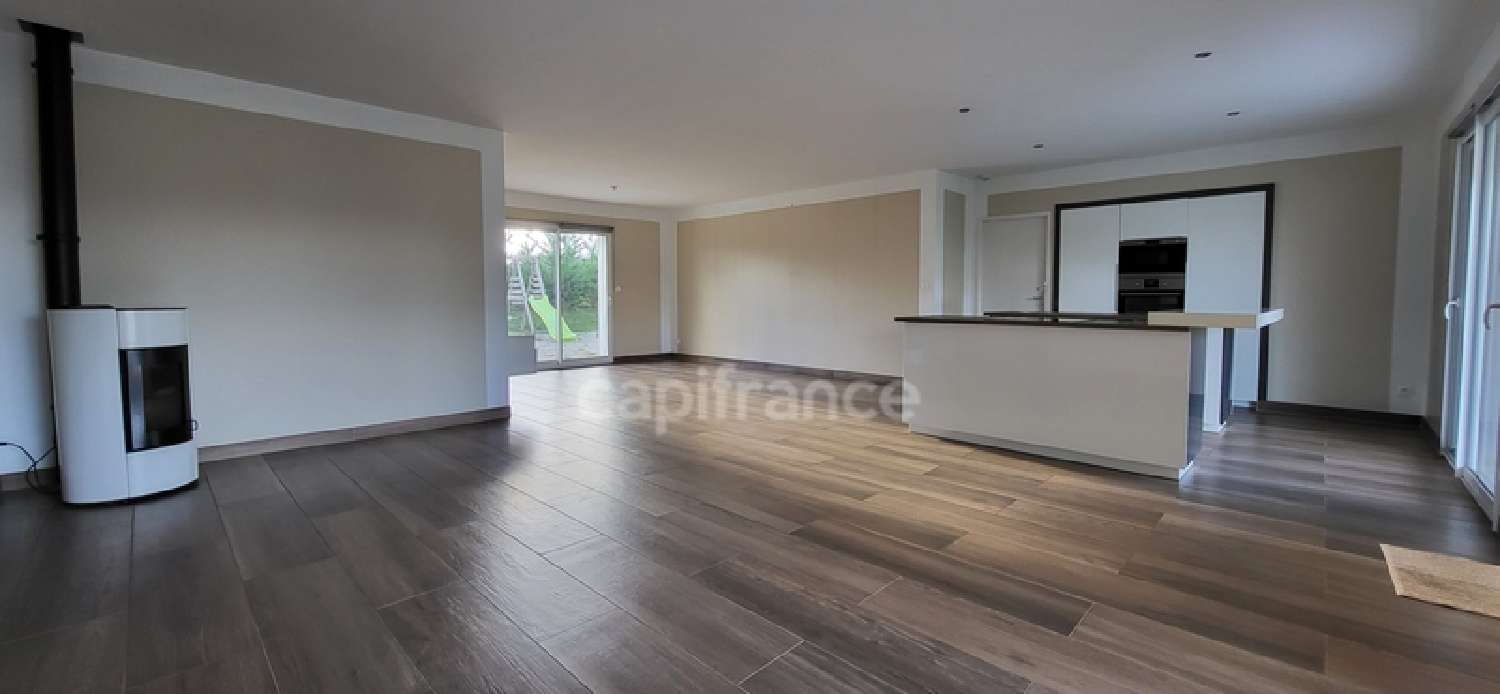  te koop huis Angeduc Charente 3