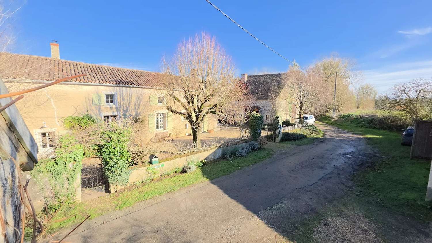  te koop huis Antigny Vienne 1