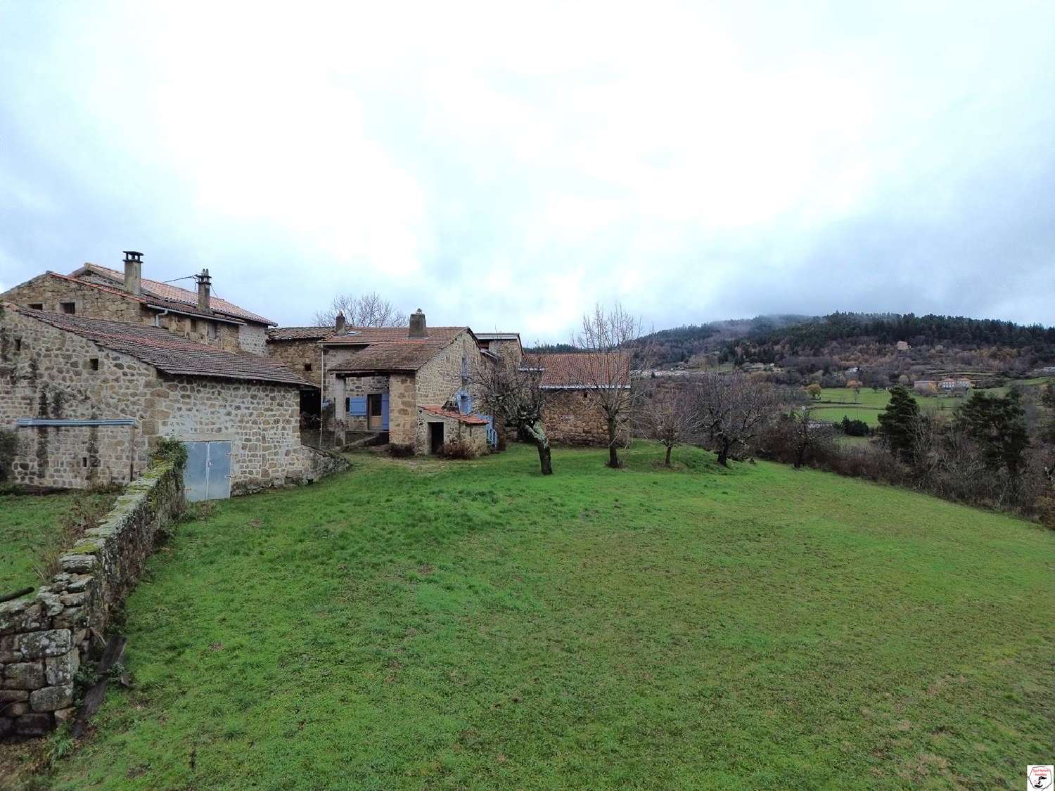 te koop huis Arlebosc Ardèche 1