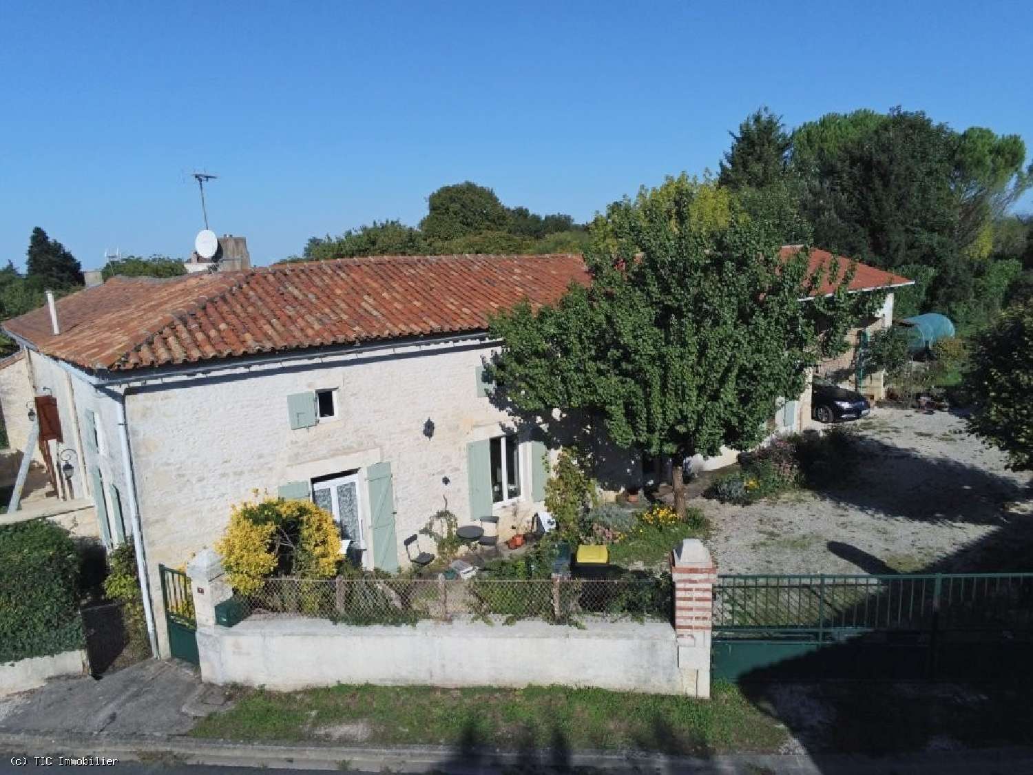  for sale house Aunac Charente 2