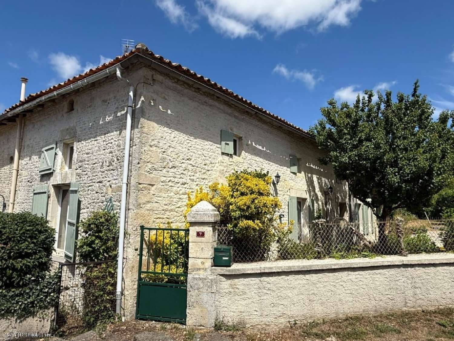  for sale house Aunac Charente 4