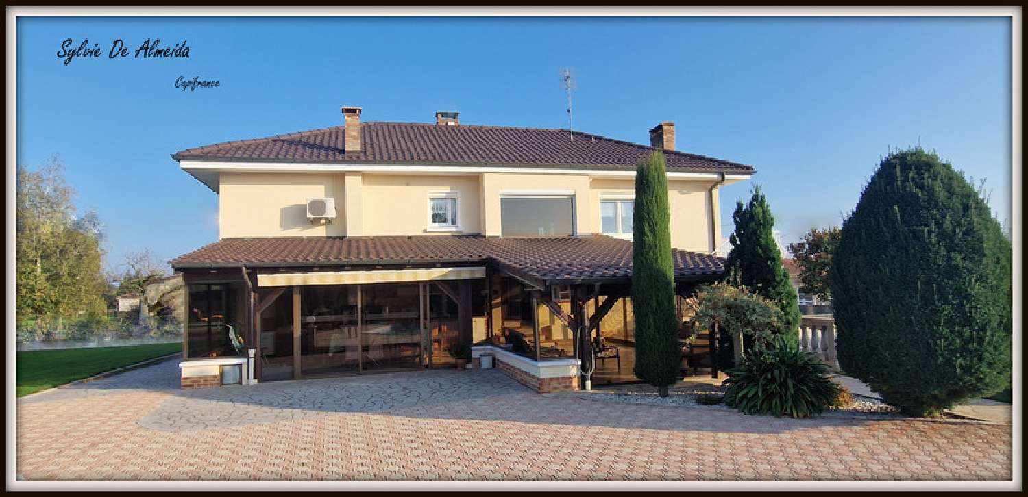 for sale house Bâgé-la-Ville Ain 3