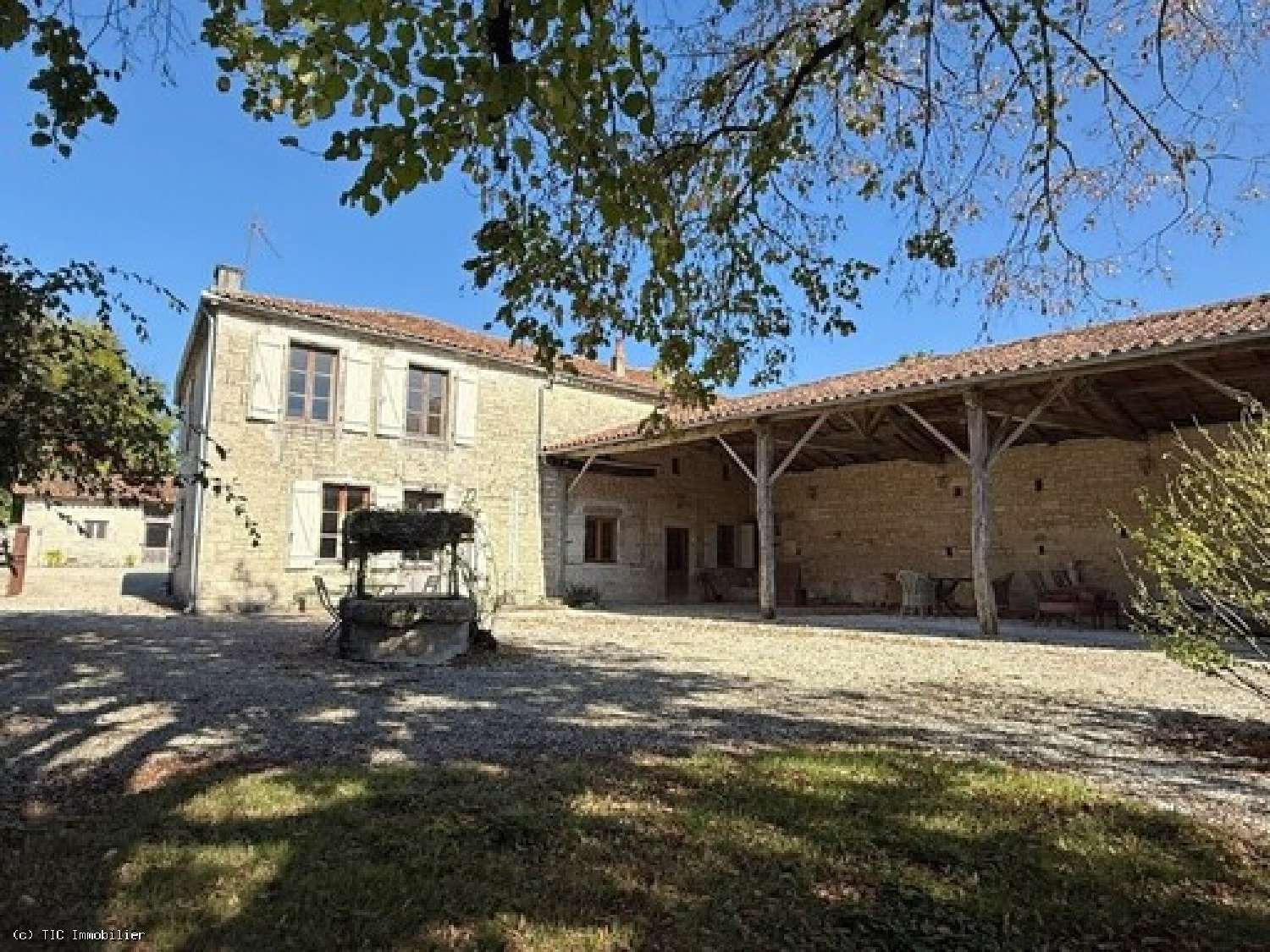 for sale house Barro Charente 2