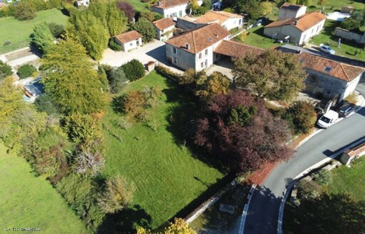 for sale house Barro Charente 3