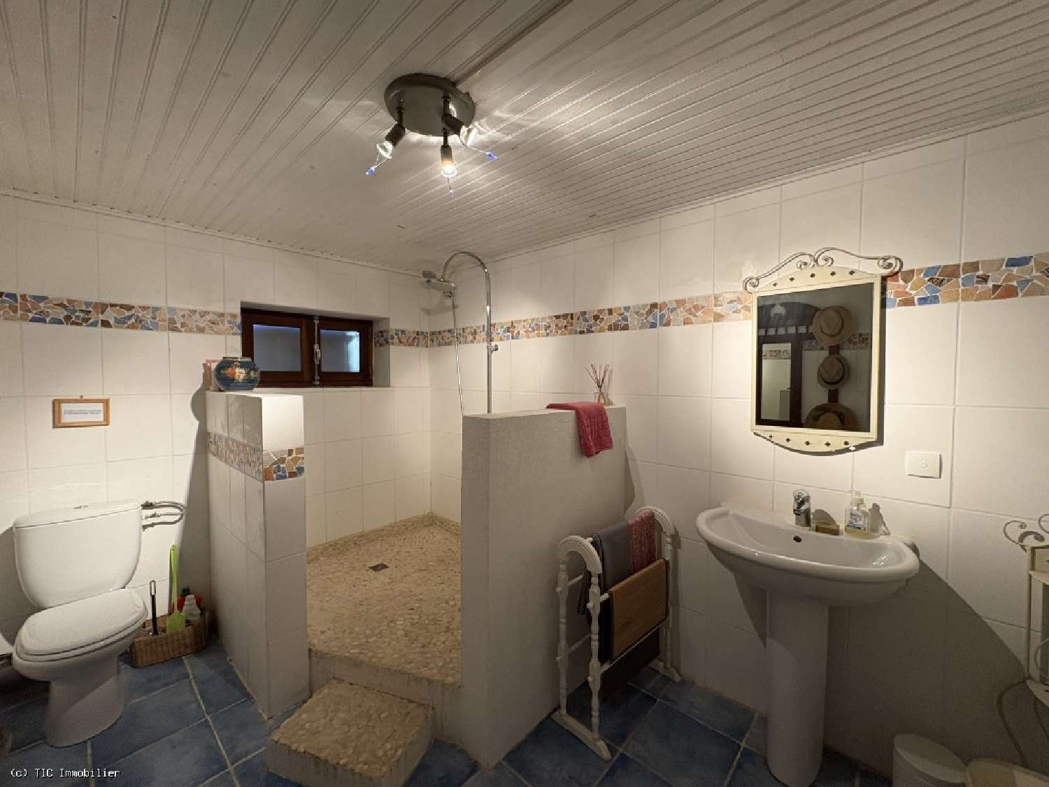 for sale house Barro Charente 8