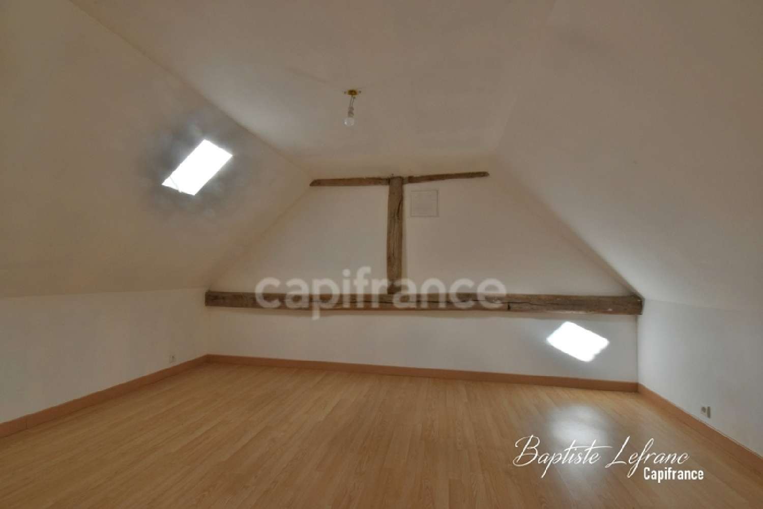 à vendre maison Baugé-en-Anjou Maine-et-Loire 8