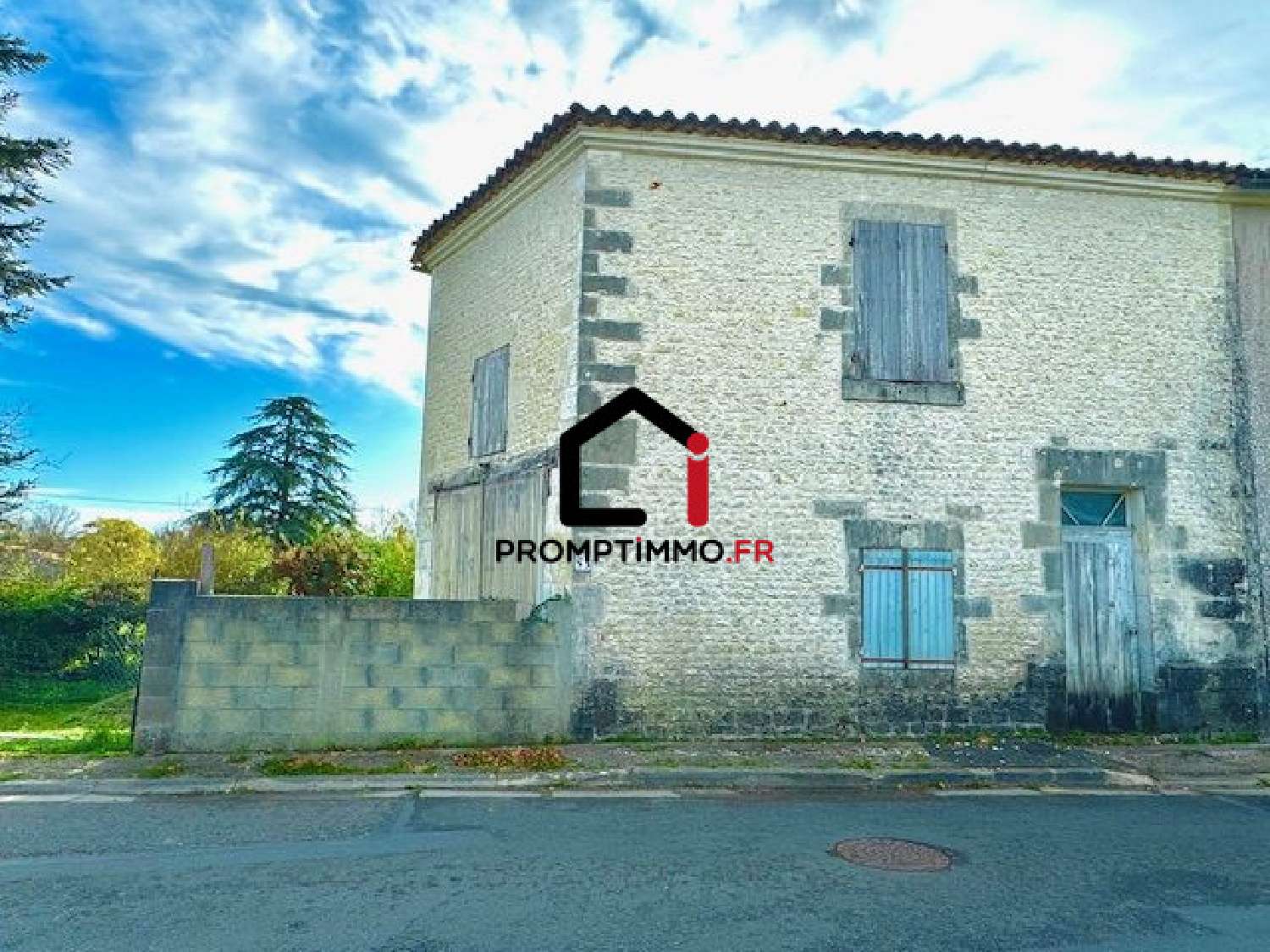à vendre maison Celles Charente-Maritime 2