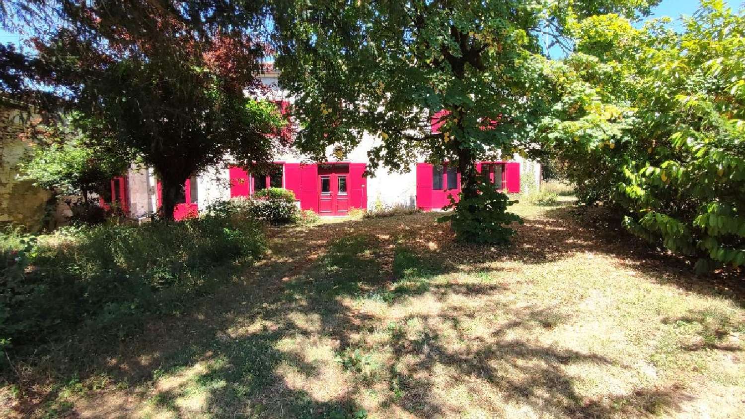  à vendre maison Chaniers Charente-Maritime 2