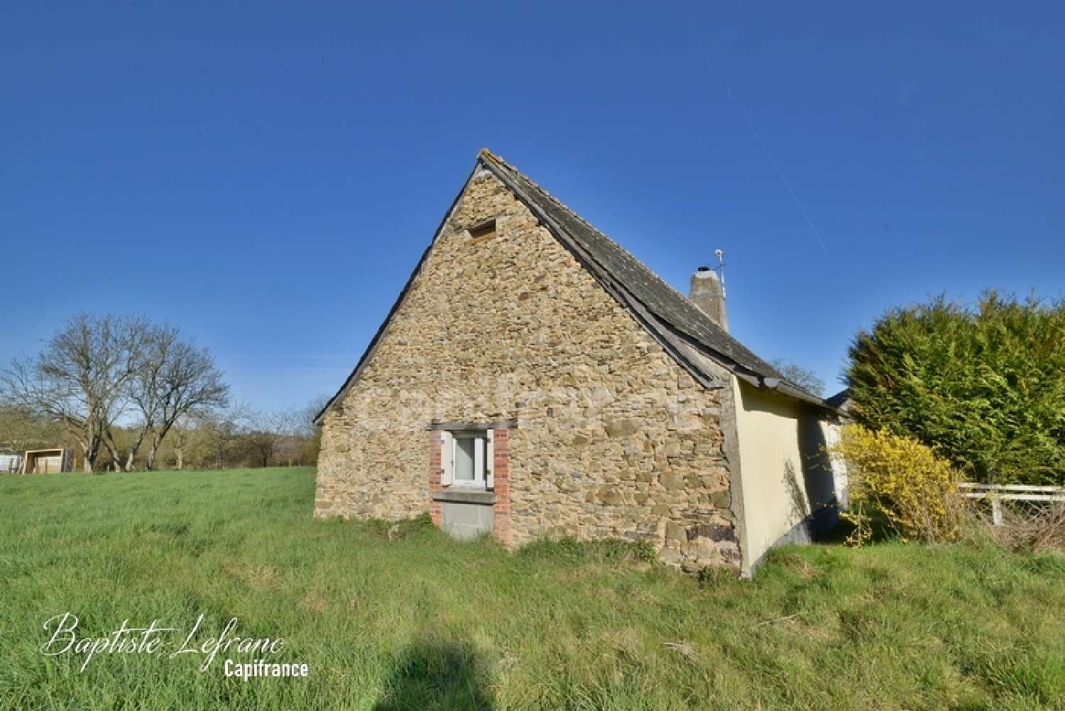 for sale house Châteauneuf-sur-Sarthe Maine-et-Loire 2