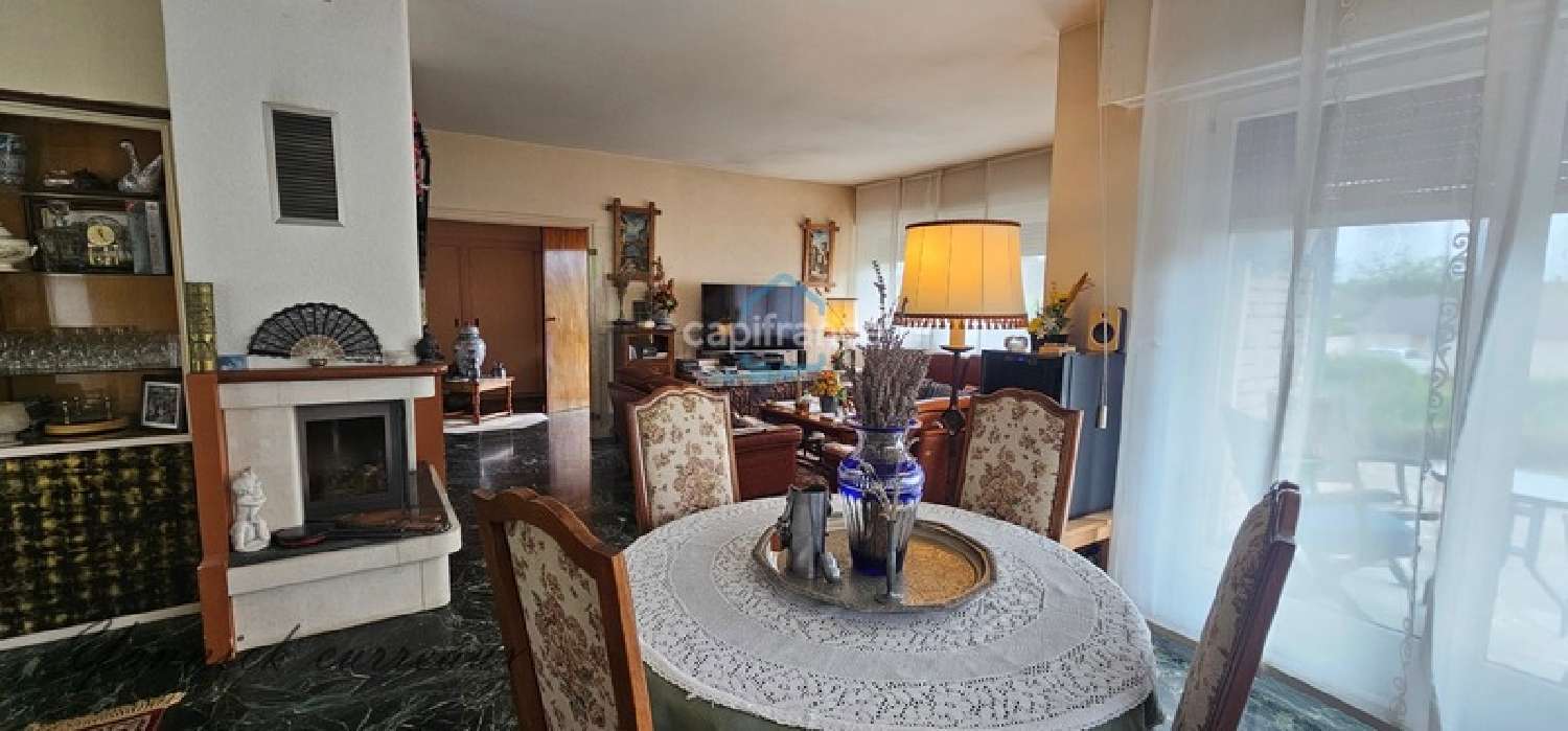 for sale house Chaussin Jura 3