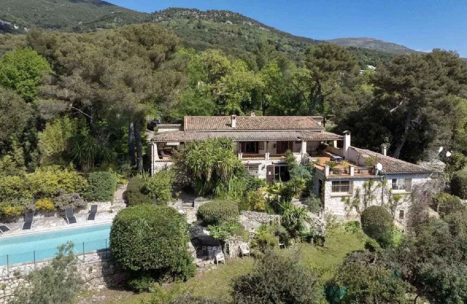  te koop huis Coursegoules Alpes-Maritimes 3