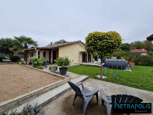 Crémieu Isère huis foto 7233628