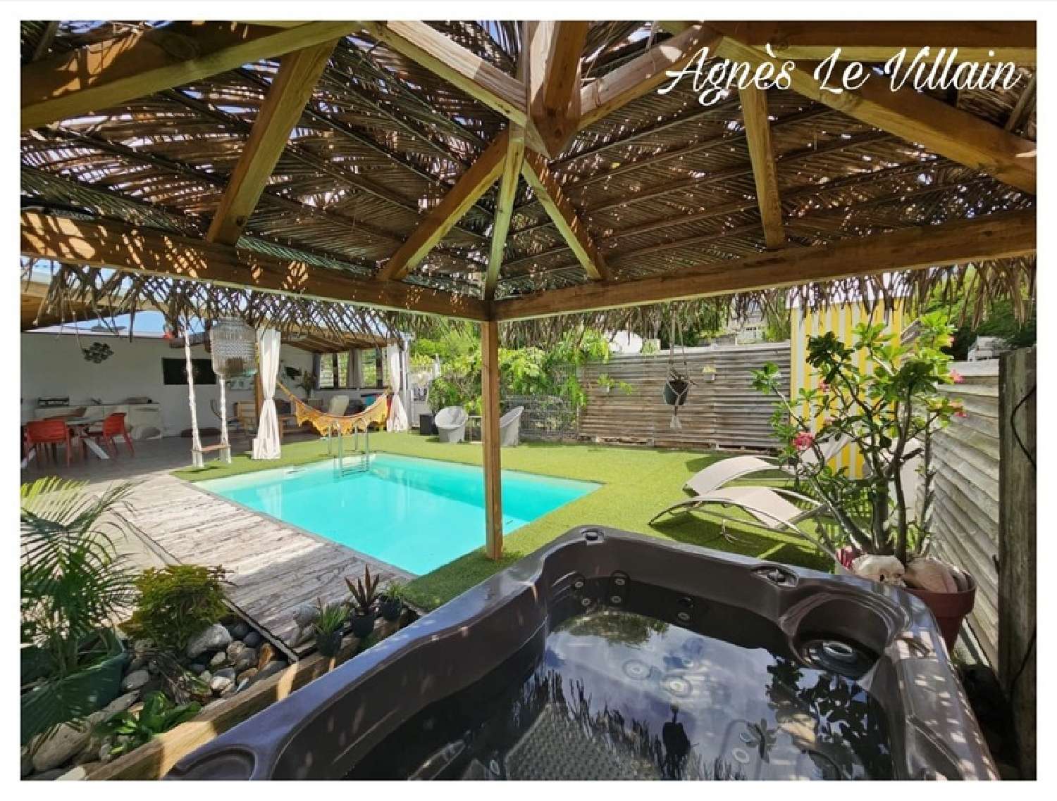 te koop huis Deshaies Guadeloupe 1