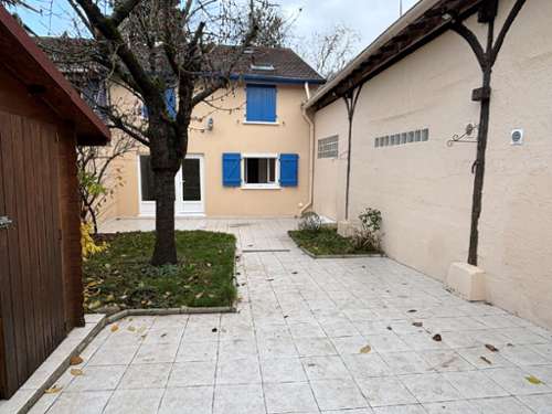 Écouen Val-d'Oise huis foto 7230932