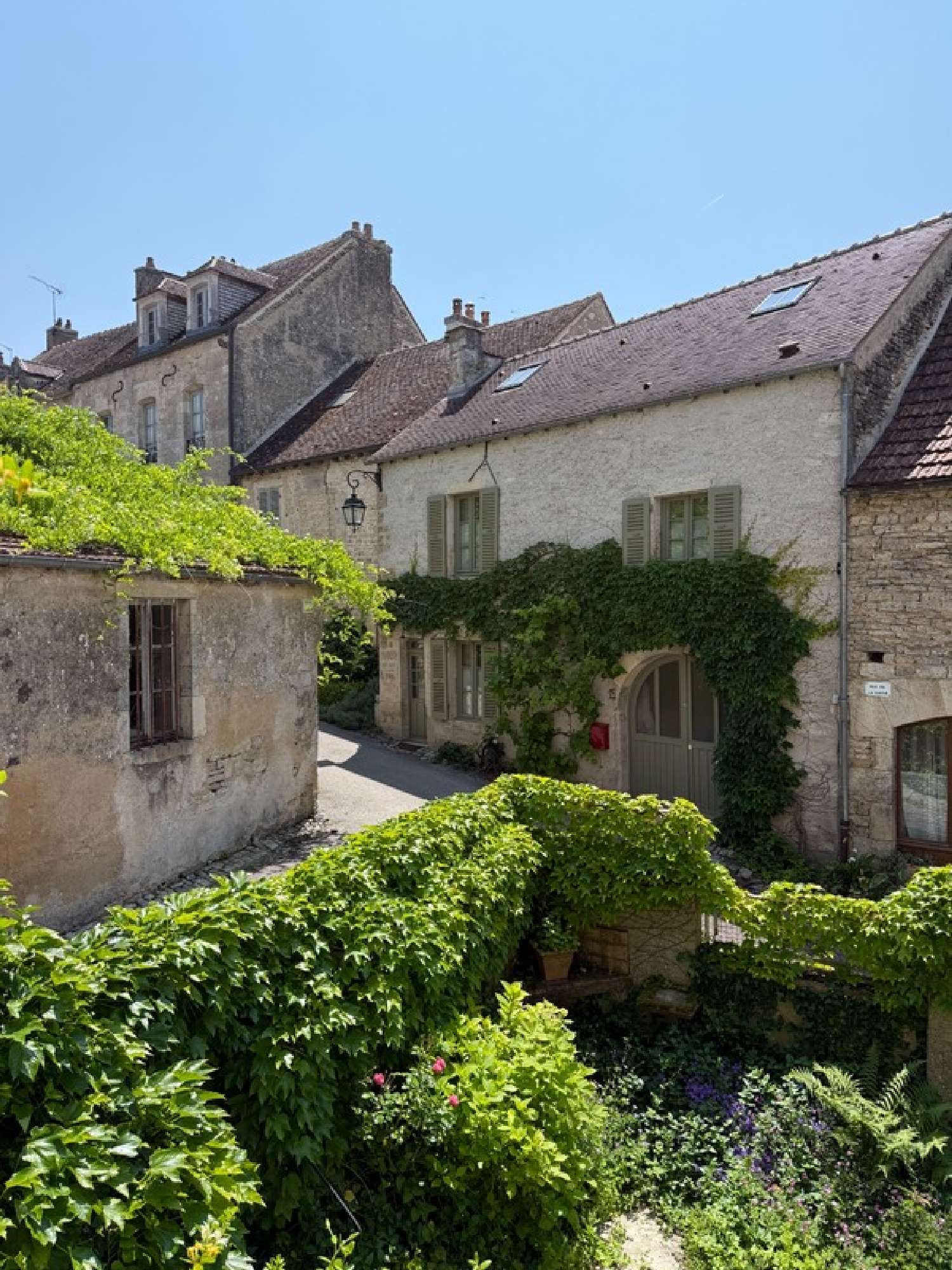 te koop huis Flavigny-sur-Ozerain Côte-d'Or 2