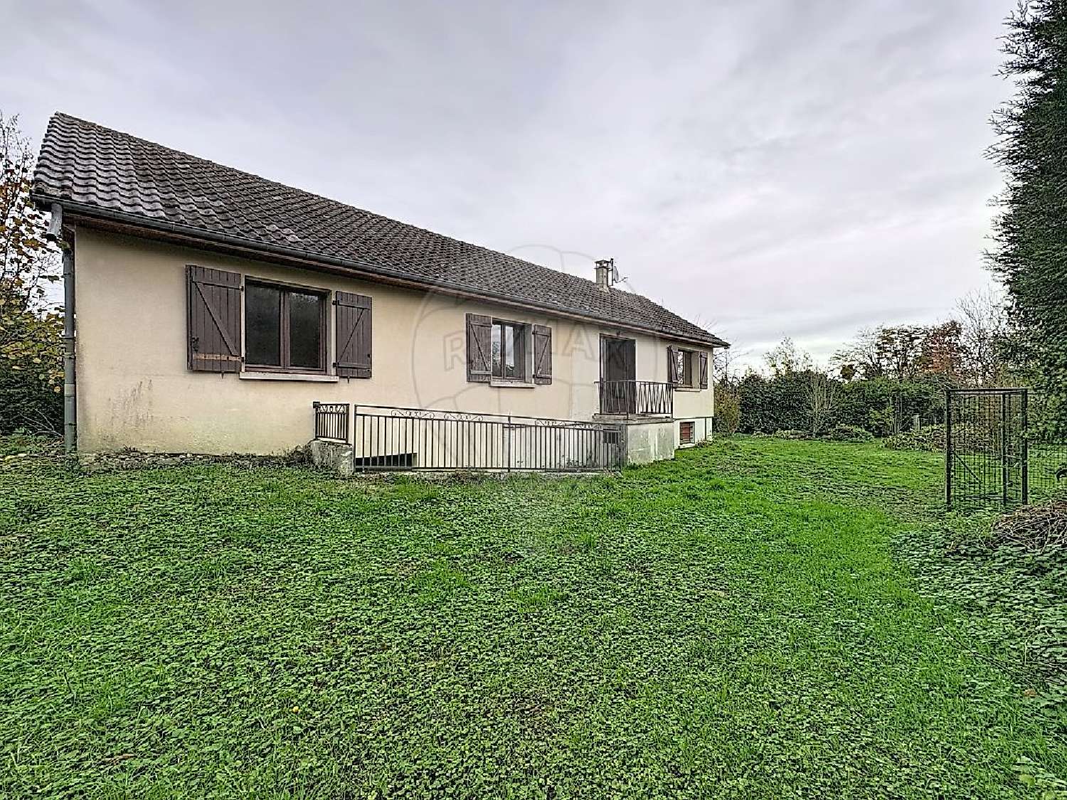 for sale house Fouchères Yonne 6