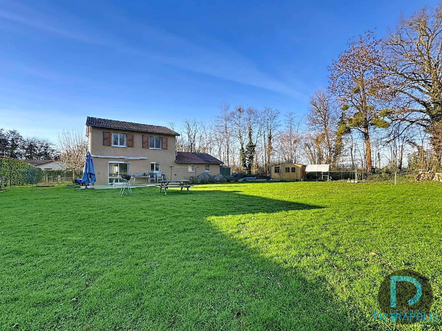 te koop huis Genouilleux Ain 2