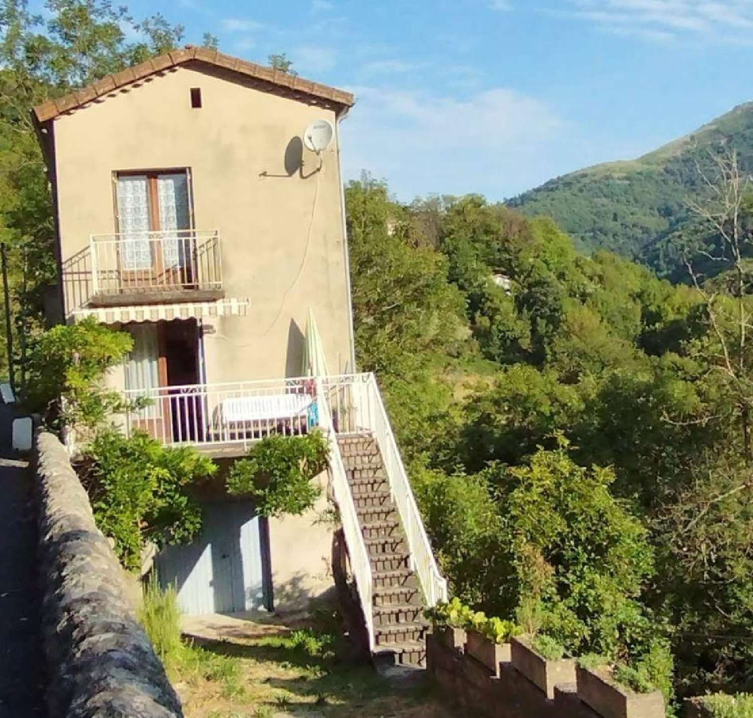 à vendre maison Juvinas Ardèche 1