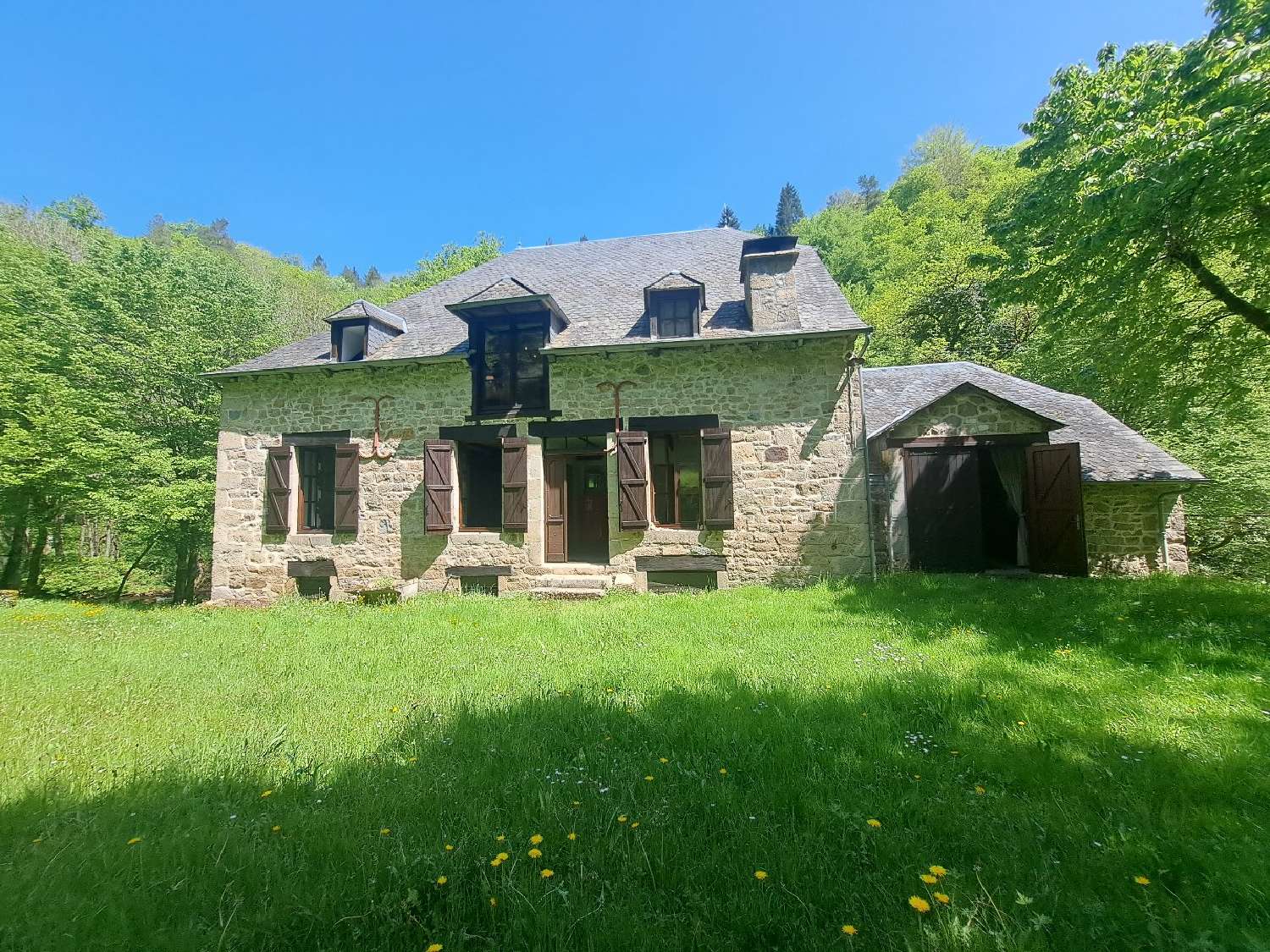te koop huis La Roche-Canillac Corrèze 1